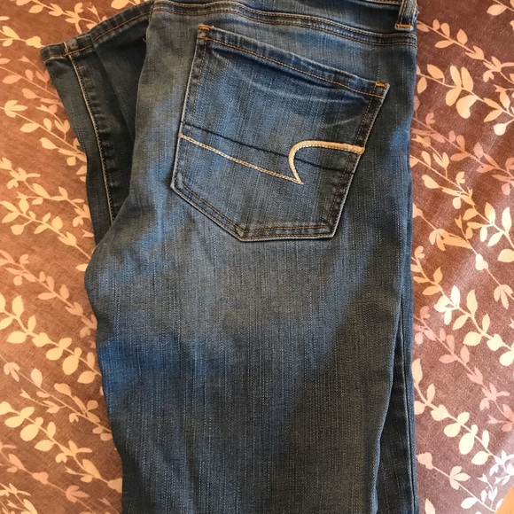 American Eagle Skinny Jeans - Picture 2 of 2